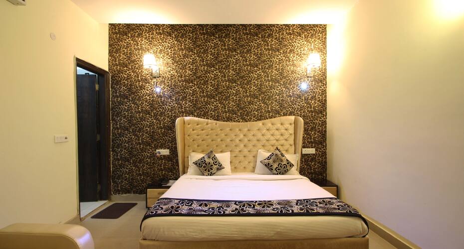 Royal Residency DLF Phase III, Hansi 5